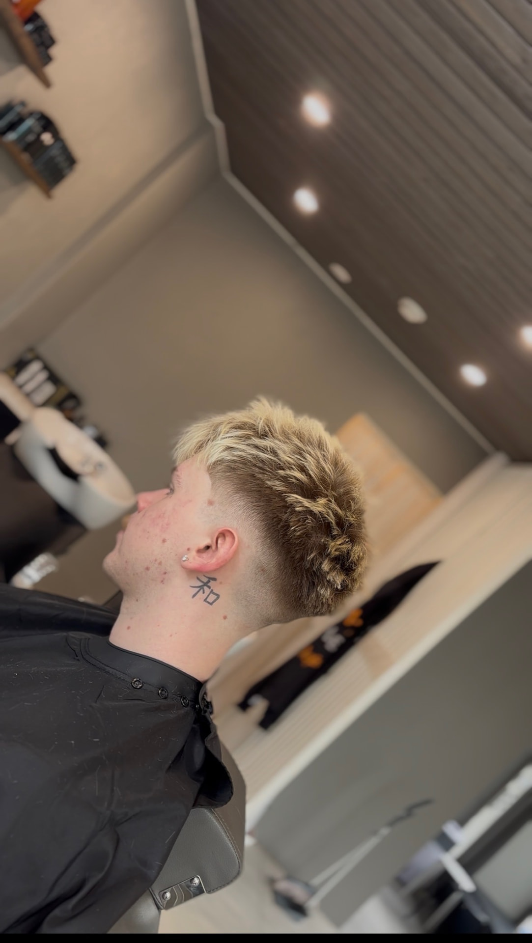 Vaalennettu moniväri ja fade – YCuttsStudio